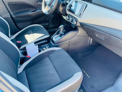 2021 Nissan Versa SV