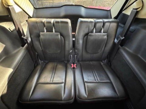 2013 Lincoln MKT