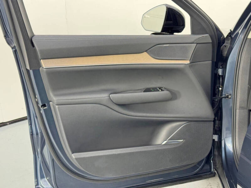 2025 Volvo EX90 Twin Ultra 6P