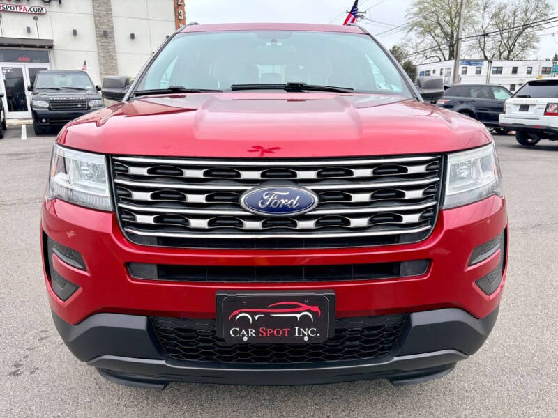 2017 Ford Explorer