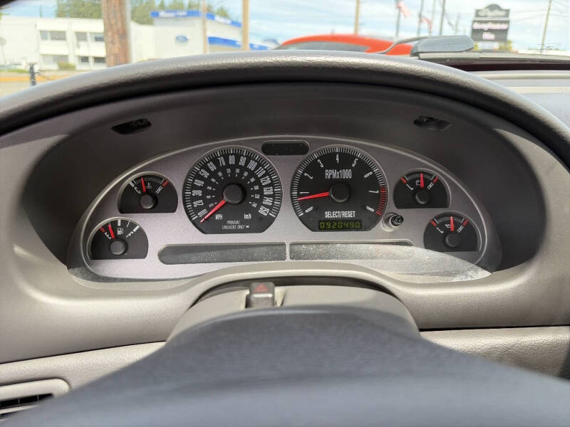 2003 Ford Mustang Mach 1 Premium