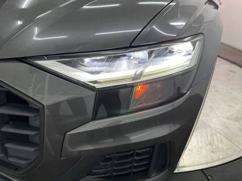 2021 Audi Q8 quattro Premium Plus 55 TFSI