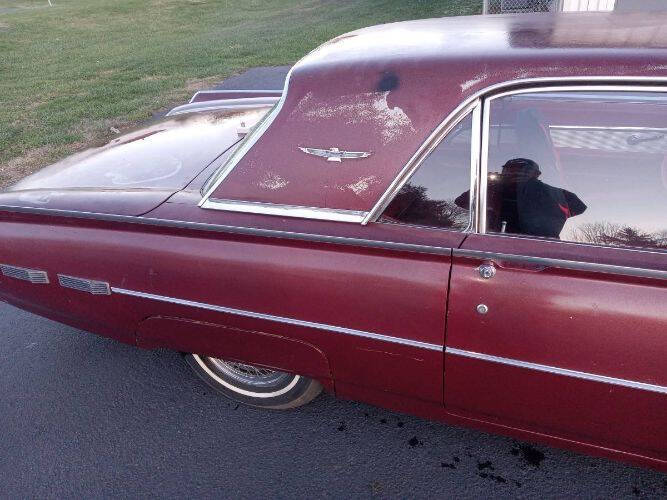 1962 Ford Thunderbird