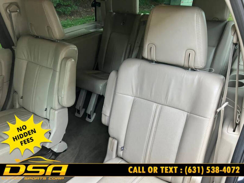 2016 Lincoln Navigator Select