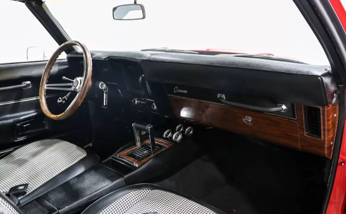 1969 Chevrolet Camaro 10