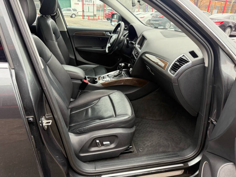 2017 Audi Q5 2.0T quattro Premium Plus