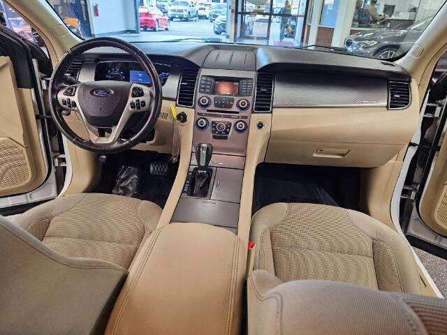 2017 Ford Taurus SEL