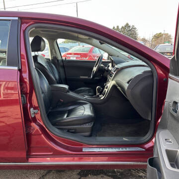2011 Chevrolet Malibu LTZ