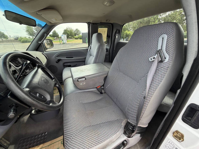 2000 Dodge Ram 2500 ST