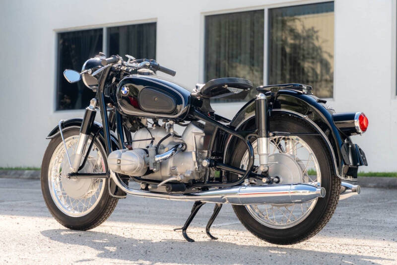 1963 BMW R69S