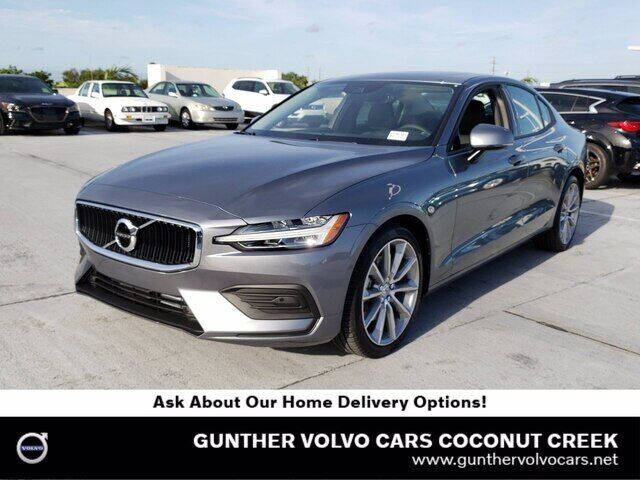 2020 Volvo S60 T5 Momentum