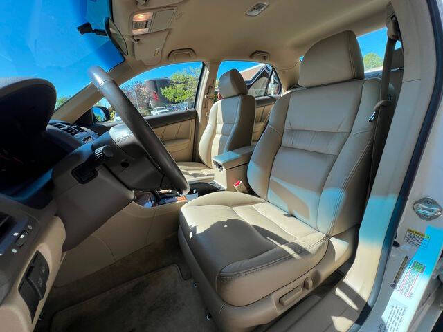 2005 Honda Accord Hybrid