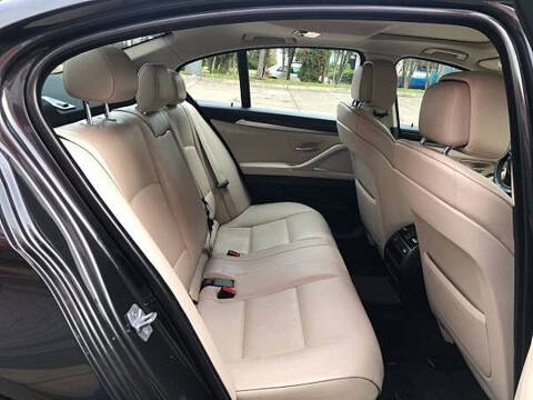 2013 BMW 5 Series 528i xDrive