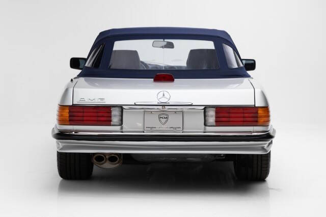 1986 Mercedes-Benz 560-Class 560 SL
