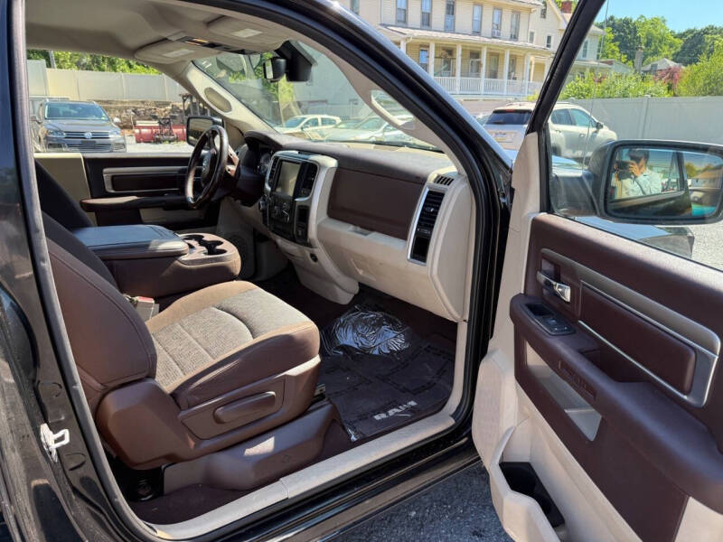 2014 RAM 1500 SLT