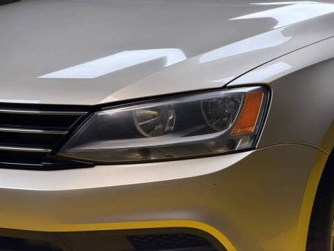 2016 Volkswagen Jetta