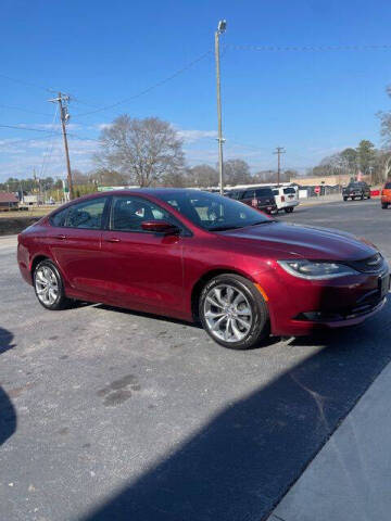 2016 Chrysler 200 S