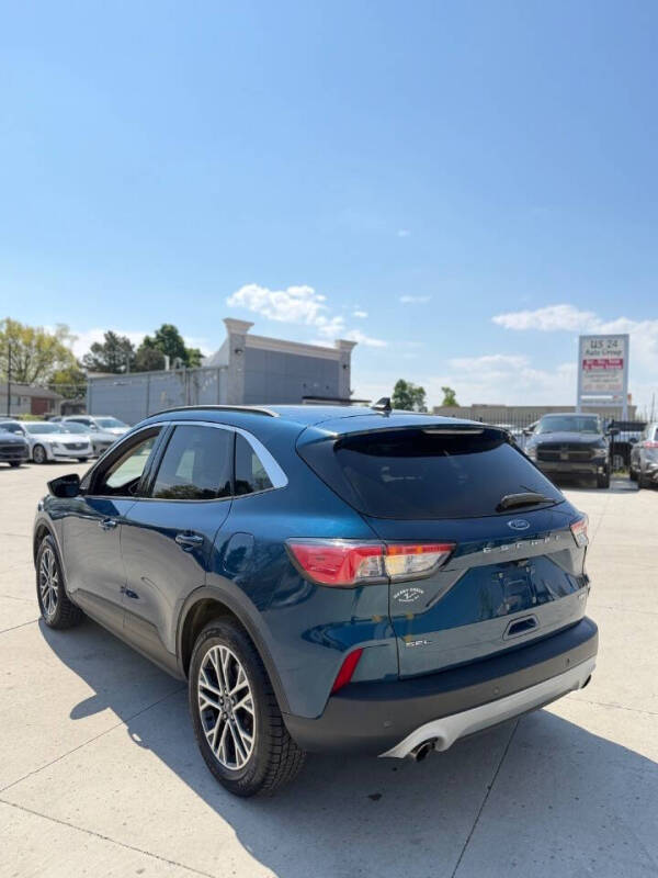 2020 Ford Escape SEL
