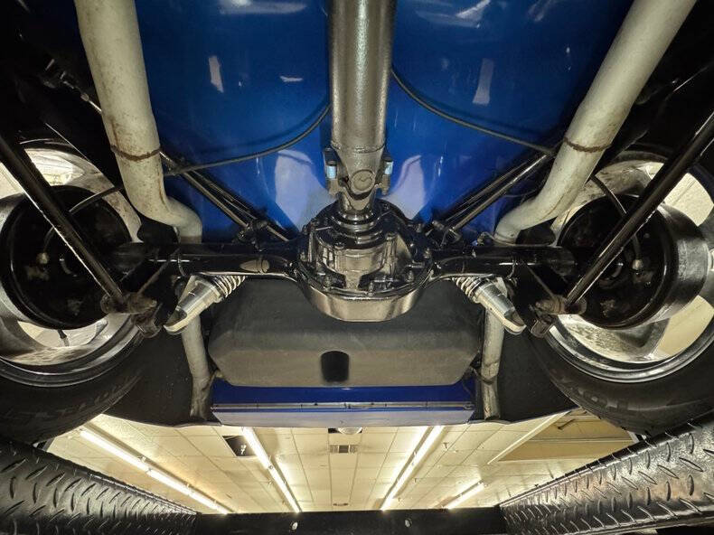 1937 Ford Deluxe