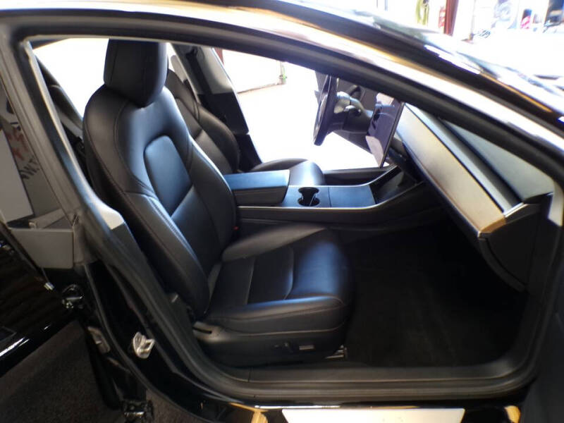 2018 Tesla Model 3 Performance