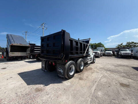 2006 Sterling LT7500 Series