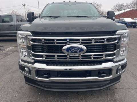 2026 Ford F-350 Super Duty XLT