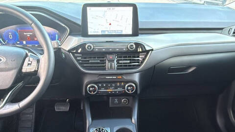 2021 Ford Escape Titanium