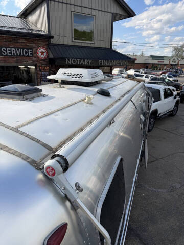 2016 Airstream 25FB