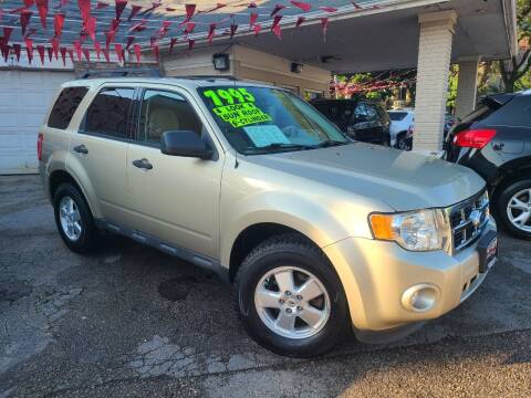 2011 Ford Escape for sale at Lake City Automotive in Milwaukee WI