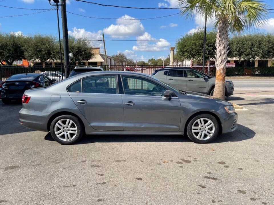 2017 Volkswagen Jetta for sale at SMART CHOICE AUTO in Pasadena, TX