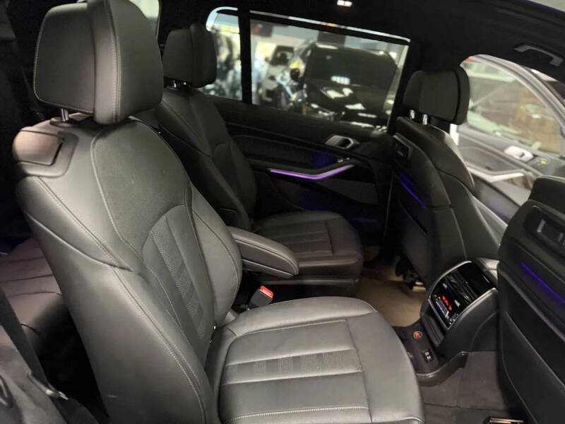 2019 BMW X7 xDrive50i