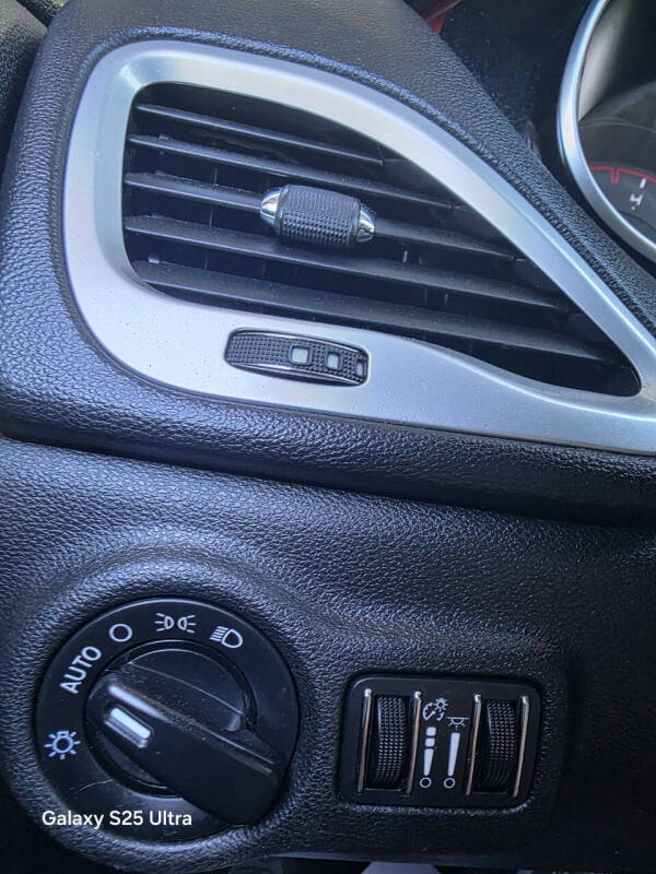 2016 Dodge Dart SXT