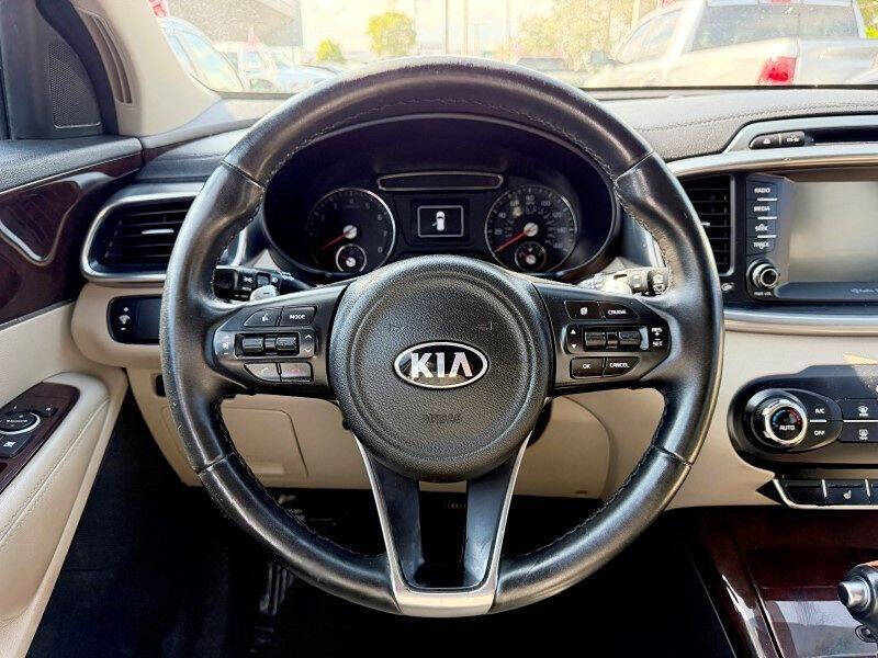 2017 Kia Sorento EX