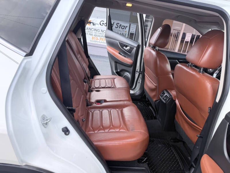 2017 Nissan Rogue SL