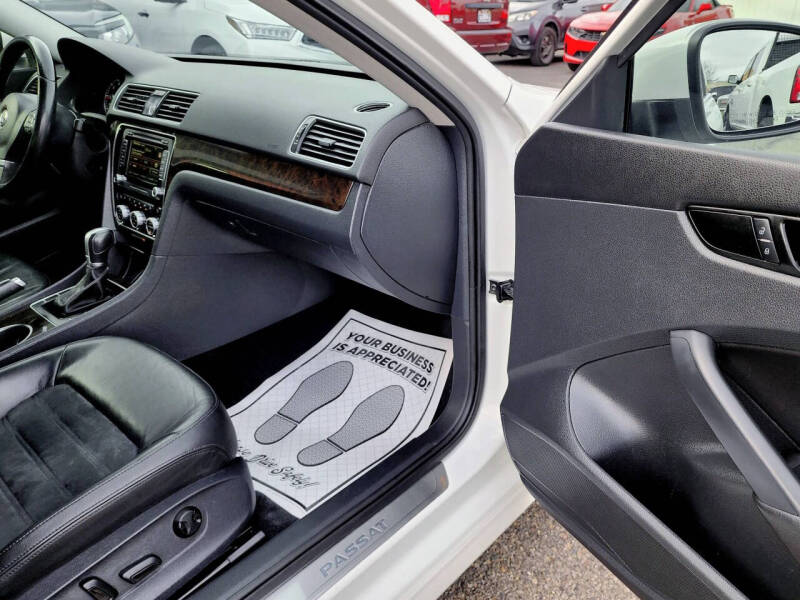 2015 Volkswagen Passat 2.0L TDI SEL Premium