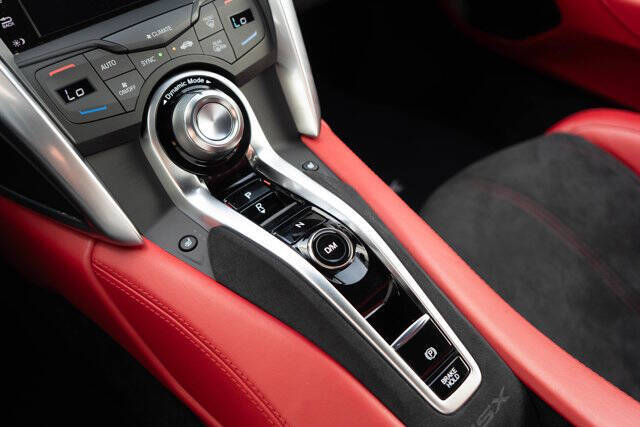2018 Acura NSX 18