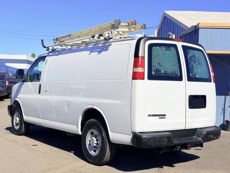 2013 Chevrolet Express 2500