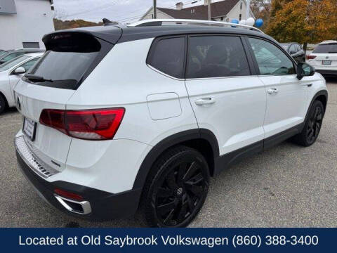 2023 Volkswagen Taos SE 4Motion