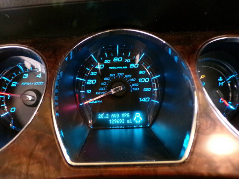 2010 Ford Taurus Limited