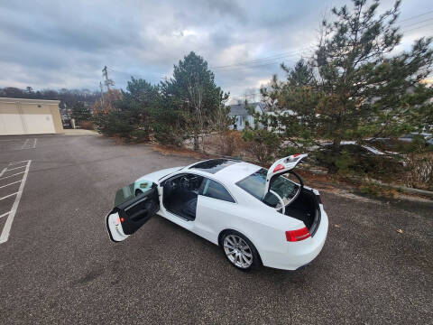 2011 Audi A5 2.0T quattro Premium Plus