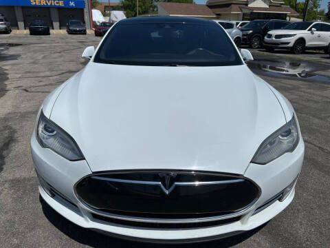 2014 Tesla Model S