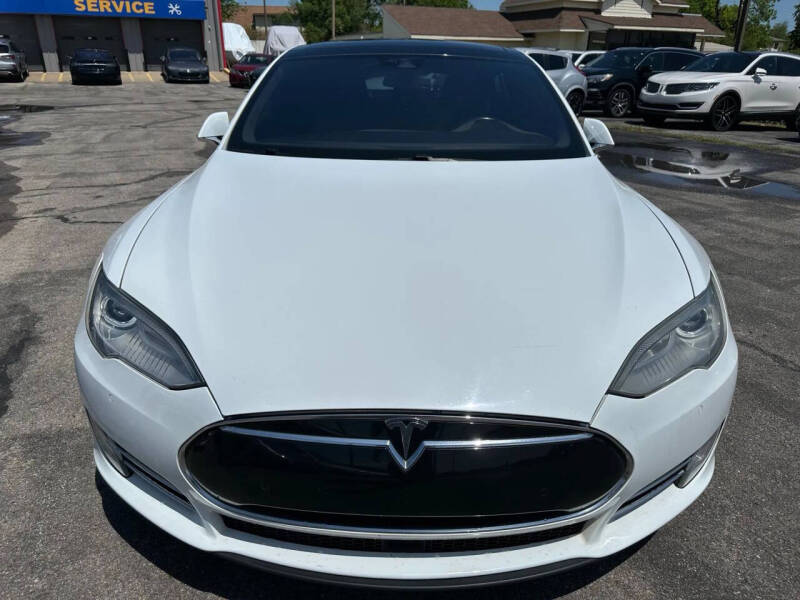 2014 Tesla Model S