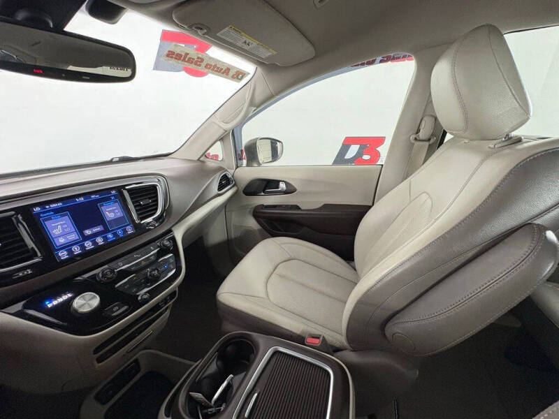 2018 Chrysler Pacifica Touring L Plus