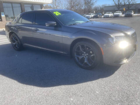 2021 Chrysler 300 for sale at Greenville Auto World in Greenville NC