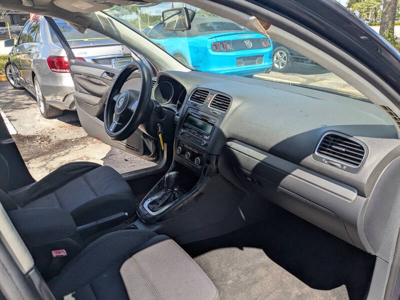 2013 Volkswagen Golf 2.5L PZEV