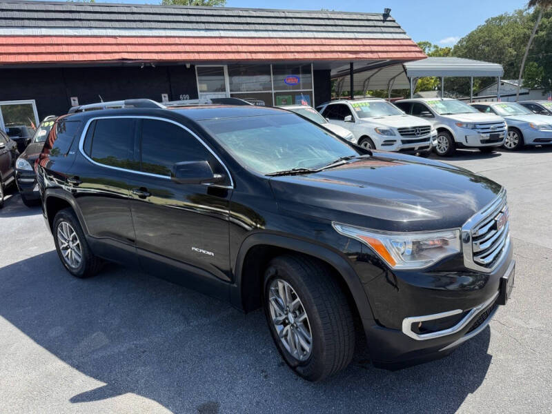 2017 GMC Acadia SLE-2