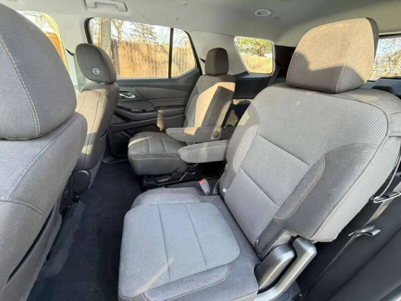 2019 Chevrolet Traverse LT Cloth
