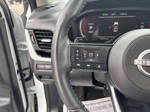 2024 Nissan Rogue SL