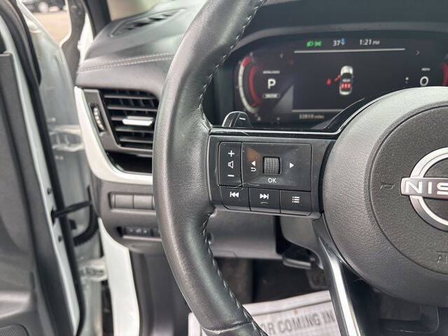 2024 Nissan Rogue SL