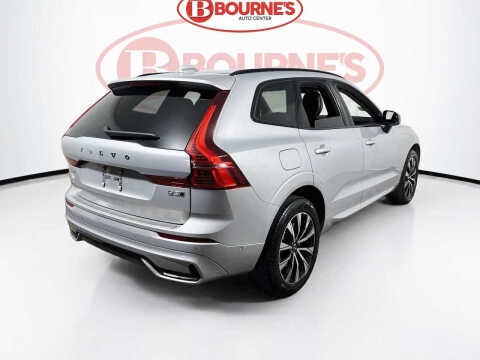 2023 Volvo XC60 B5 Plus Dark Theme